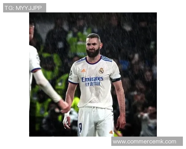 皇马主帅确认本泽马将继续留队：期待他在下赛季展现更大作用